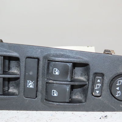 Commande lève-glace porte avant gauche Lancia DELTA III (844_) 1.6 d multijet (844.axf11, 844.axf1a) (2008-2014)