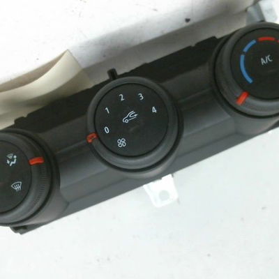 Commande de chauffage RENAULT CLIO 1.0 SCE 65 2021 SOCIETE AIR