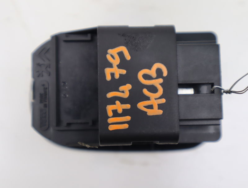 Commande lève-glace porte avant gauche Peugeot 206 3-5 portes (2A-C) 1.4 i (1998-2012) 3 portes