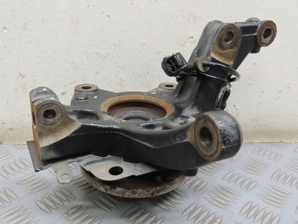 Fusee avd Renault CLIO IV (BH_) 0.9 tce 90 (2012) 5 portes