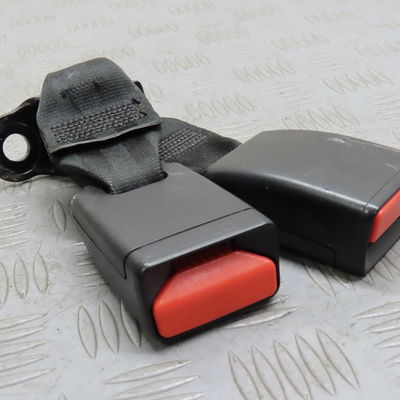 Ancrage ceinture arrière droit PEUGEOT 208