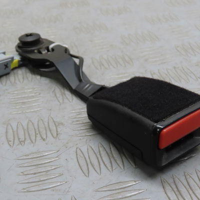 Ancrage ceinture avant gauche PEUGEOT 208