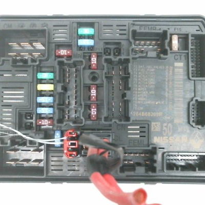 Platine fusible av RENAULT CLIO 1.0 SCE 65 2021 SOCIETE AIR
