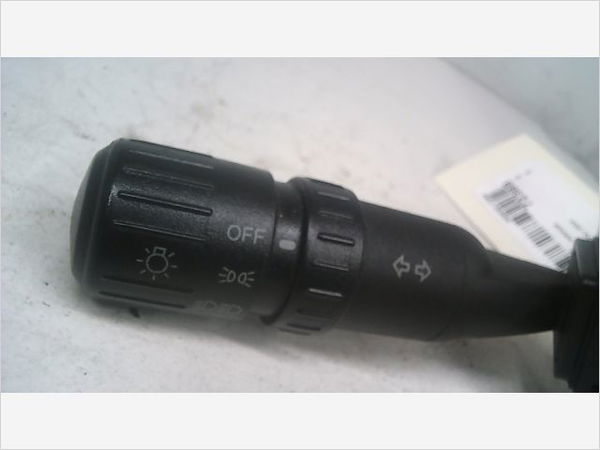 Commande eclairage Hyundai COUPE II (GK) 1.6 16v (2002-2009)