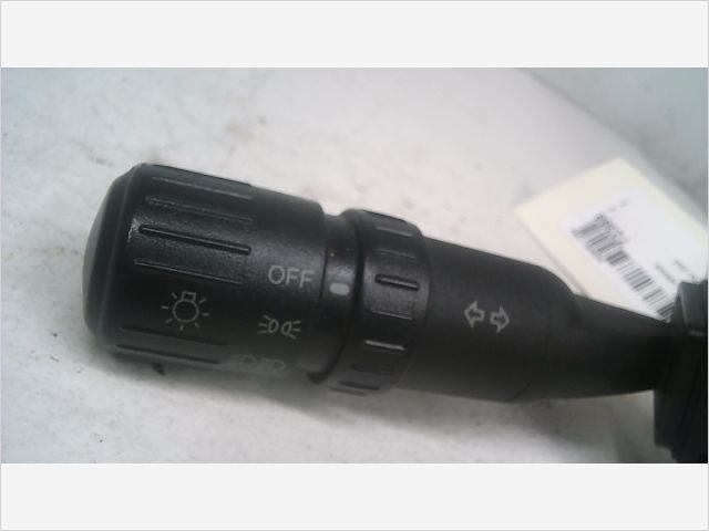Commande eclairage Hyundai COUPE II (GK) 1.6 16v (2002-2009)