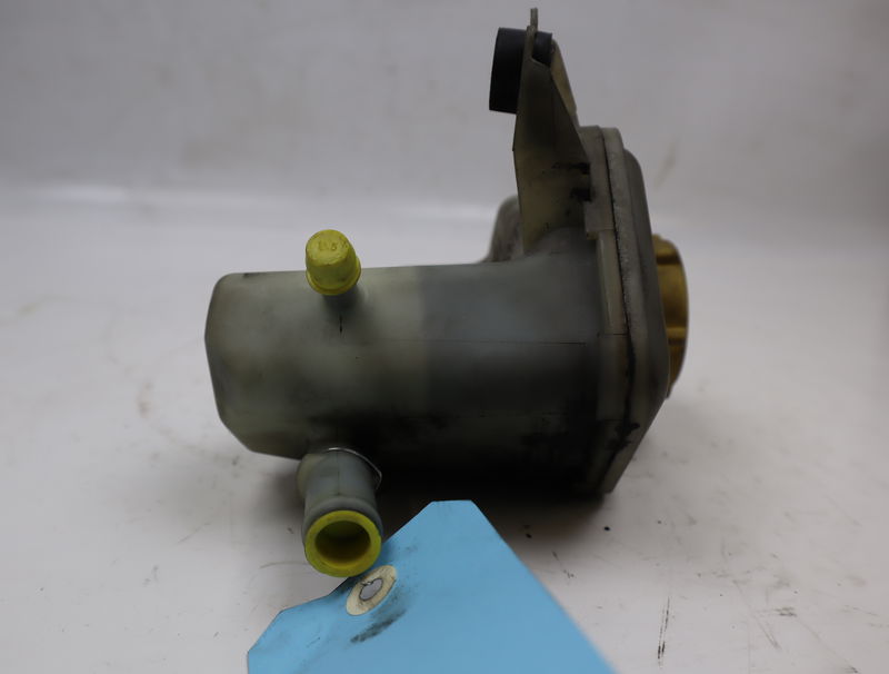 Reservoir pompe direction Ford KA (RB_) 1.3 i rocam (2002-2008) 3 portes