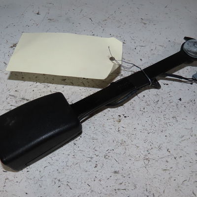 Ancrage ceinture avant gauche Renault MEGANE IV 3-5 portes (B9A-M-N_) 1.5 dci 90 (b9a1) (2015)