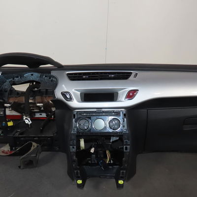 Planche de bord Citroën DS3 (SA_) 1.4 vti 95 (2010-2015)