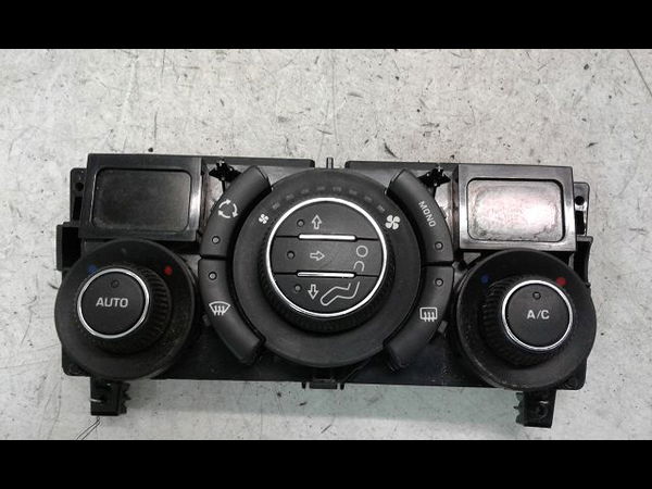 Commande de chauffage Peugeot 308 I (4A_, 4C_) 1.6 hdi (2007-2014) 5 portes