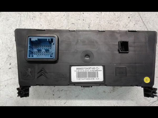 Commande de chauffage Peugeot 308 I (4A_, 4C_) 1.6 hdi (2007-2014) 5 portes