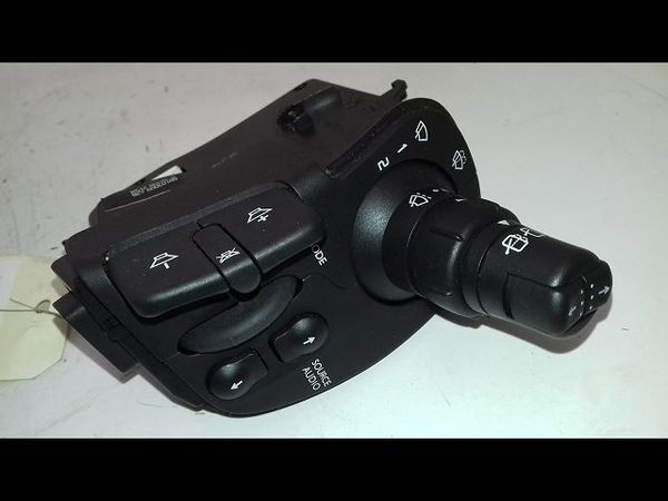 Commande essuie glace Renault CLIO III (BR0-1, CR0-1) 1.2 16v (br02, br0j, br11, cr02, cr0j, cr11) (2005-2014) 5 portes