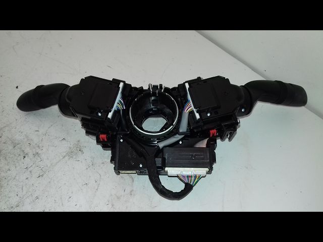 Bloc commodos Toyota AYGO X (_B7_) 1.0 vvt-i (kgb70) (2022)