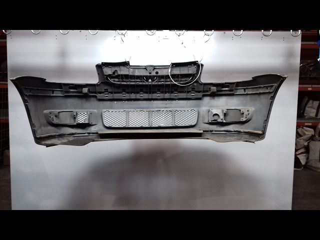 Pare-choc avant Volkswagen POLO (6N2) 1.4 16v (1999-2001)