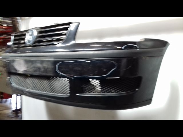 Pare-choc avant Volkswagen POLO (6N2) 1.4 16v (1999-2001)
