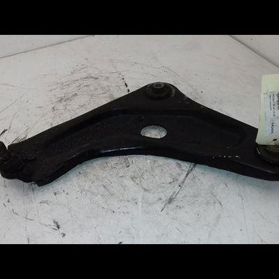 Triangle inf avg Peugeot 207-207 (WA_, WC_) 1.6 hdi (2006-2013) 5 portes
