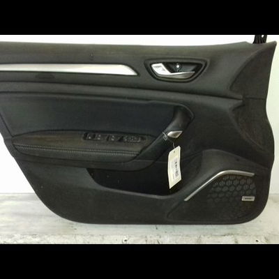 Garniture porte avg Renault MEGANE IV Estate (K9A-M-N_) 1.2 tce 130 (k9mr) (2016)