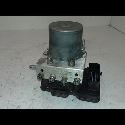Unité hydraulique abs Renault CLIO V (B7_) 1.5 blue dci 85 (b7ag) (2019) 5 portes