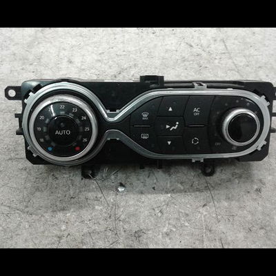 Commande de chauffage Renault CLIO IV (BH_) 0.9 tce 90 (2012) 5 portes