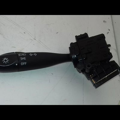 Commande eclairage Hyundai GETZ (TB) 1.5 crdi (2003-2005)