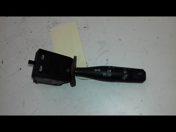 Commande eclairage Peugeot 306 3-5 portes (7A, 7C, N3, N5) 1.8 (1993-2001)