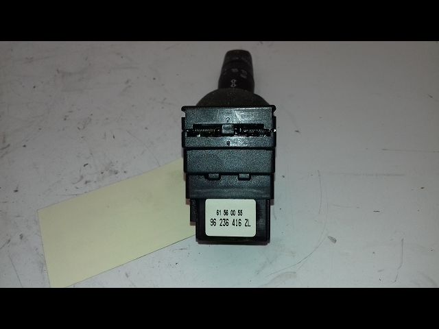 Commande eclairage Peugeot 306 3-5 portes (7A, 7C, N3, N5) 1.8 (1993-2001)
