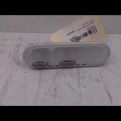 Plafonnier Renault CLIO III Grandtour (KR0-1_) 1.5 dci (2010-2012)