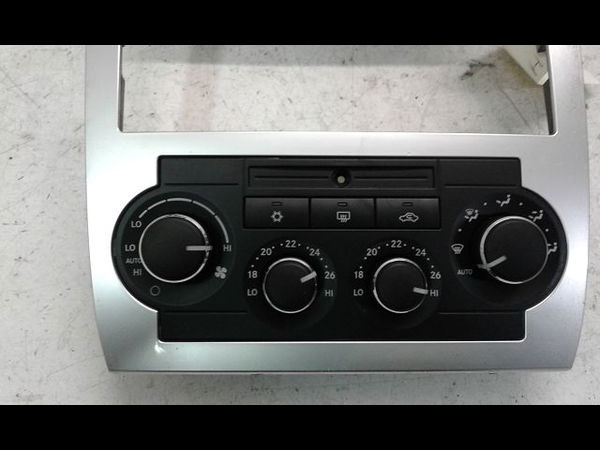 Commande de chauffage Chrysler 300C Touring (LX, LE) 3.0 crd (2005-2010)