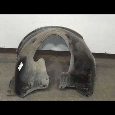 Pare-boue avant gauche Volkswagen TOUAREG (7LA, 7L6, 7L7) 2.5 r5 tdi (2003-2010)