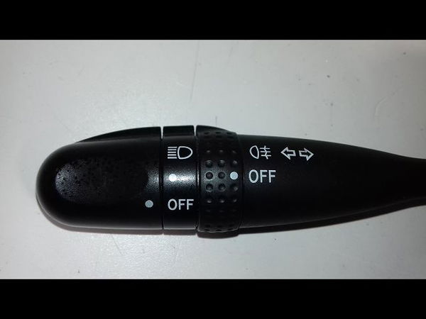 Commande eclairage Nissan PIXO (UA0) 1.0 (2009) 5 portes