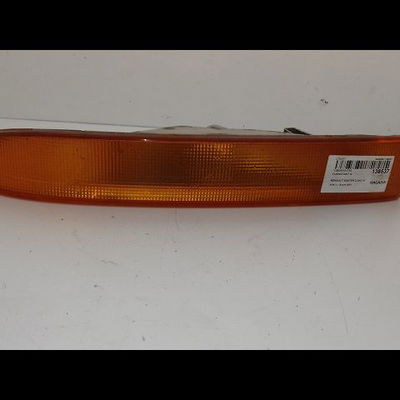 Clignotant gauche Renault MASTER II Autobus-Autocar (JD) 2.2 dci 90 (2000)