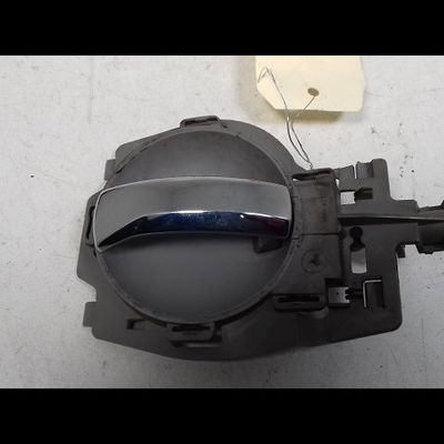 Poignee int porte avg Citroën C3 I (FC_, FN_) 1.4 hdi (2003-2011) 5 portes