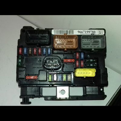 Bsm (boitier servitude moteur) Peugeot 207-207 (WA_, WC_) 1.6 hdi (2006-2013) 5 portes