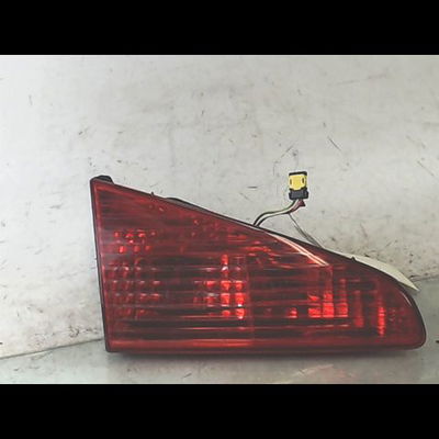 Feu brouillard arrière gauche Peugeot 607 (9D, 9U) 2.2 hdi (2000-2006)