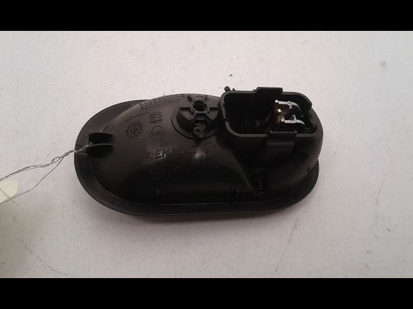 Poignee int porte avg Renault TWINGO II (CN0_) 1.2 (cn0d) (2007-2014) 3 portes