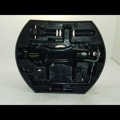 Cric  manivelle Peugeot 2008 I (CU_) 1.2 thp 110 - puretech 110 (2015) 5 portes
