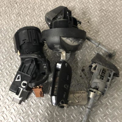 Kit serrures  antivol Citroën JUMPY Camionnette (V_) 1.5 bluehdi 120 (2018)