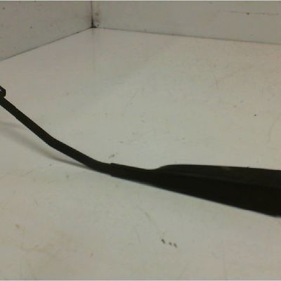 Bras essuie-glace arrière Nissan ALMERA I Hatchback (N15) 1.4 (1995-2000)