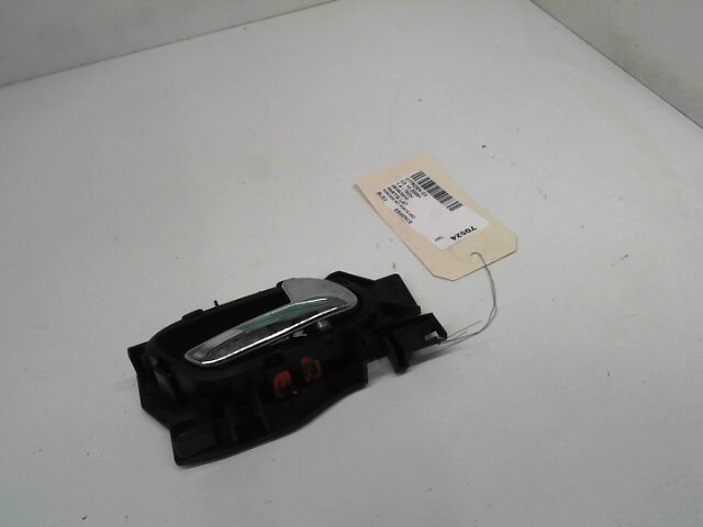 Poignee int porte ard CITROEN C3 II Phase 1 11-2009--02-2013 1.4i 75ch