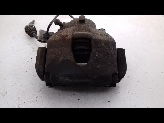 Etrier de frein avant droit Renault LAGUNA II (BG0-1_) 2.2 dci (bg0f) (2001-2006)