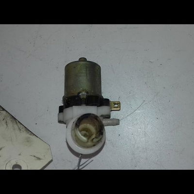 Pompe lave-glace avant Chrysler LE BARON Décapotable 2.5 i turbo (1989-1993)