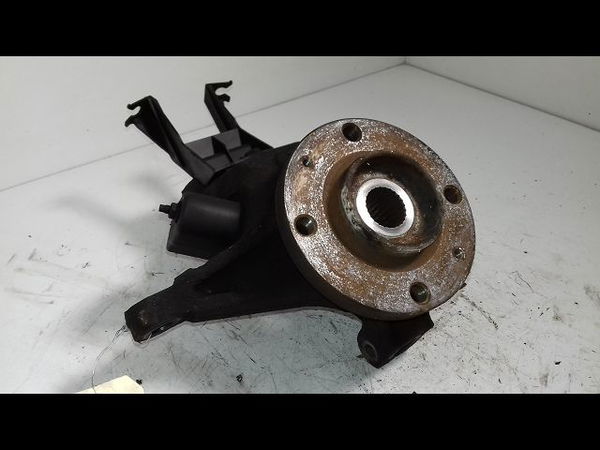 Pivot avd Peugeot 206 3-5 portes (2A-C) 1.6 hdi 110 (2004-2007)
