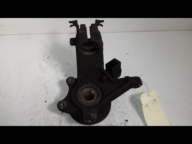 Pivot avd Peugeot 206 3-5 portes (2A-C) 1.6 hdi 110 (2004-2007)