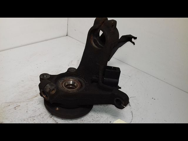Pivot avd Peugeot 206 3-5 portes (2A-C) 1.6 hdi 110 (2004-2007)