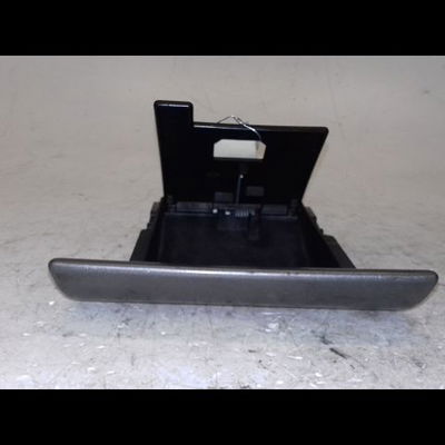 Cendrier Peugeot 308 I (4A_, 4C_) 2.0 hdi (2007-2014) 3 portes
