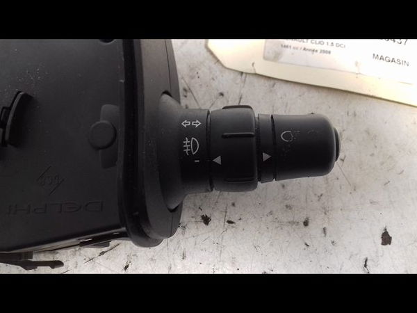 Commande eclairage Renault CLIO III (BR0-1, CR0-1) 1.5 dci (c-br0g, c-br1g) (2005-2012) 5 portes