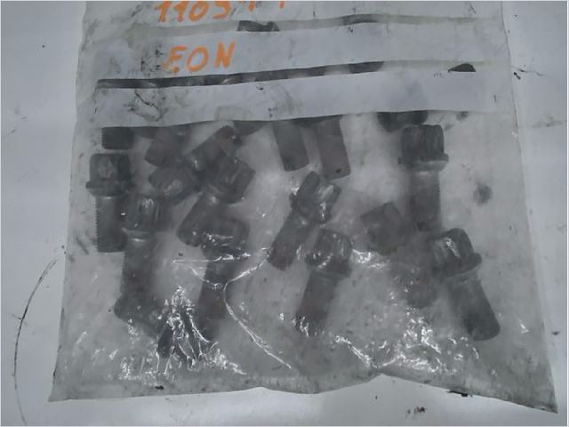 Goujon de roue  Seat LEON (1P1) 1.6 tdi (2010-2012)