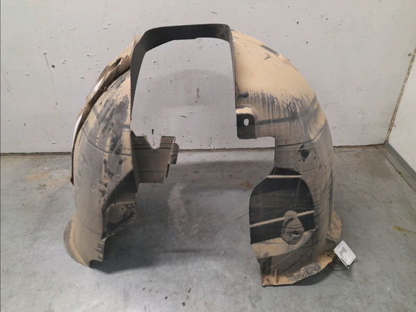 Pare-boue avant gauche CITROEN C4