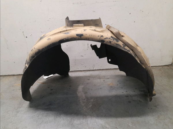 Pare-boue avant gauche CITROEN C4