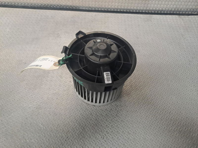 Moteur ventilateur chauffage Nissan QASHQAI - QASHQAI 2 I (J10, NJ10, JJ10E) 2.0 (2007-2013)