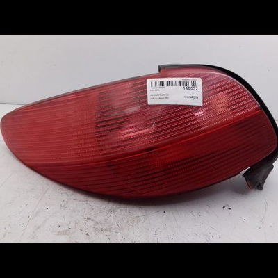 Feu arrière gauche Peugeot 206 CC (2D) 1.6 16v (2dnfuf, 2dnfur) (2000-2007) 2 portes